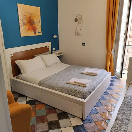 Firenze32 Bed & Breakfast Naples