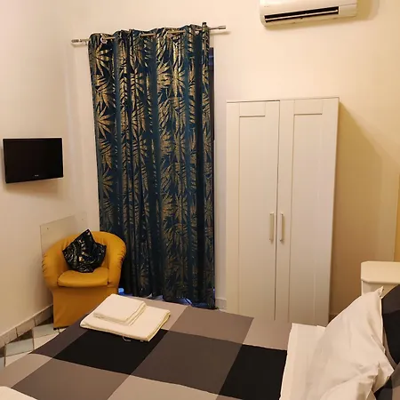 Firenze32 فندق مبيت وإفطار