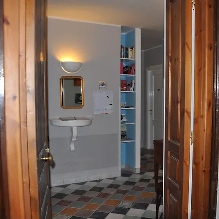 Firenze32 فندق مبيت وإفطار 4*