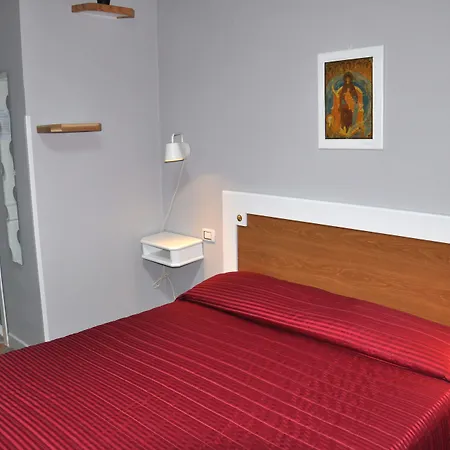 Firenze32 4* Nápoly