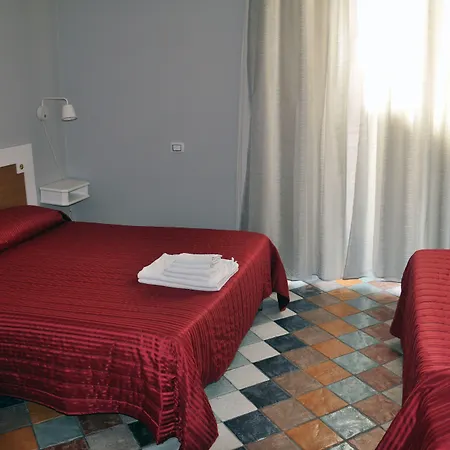 فندق مبيت وإفطار Firenze32 نابولي