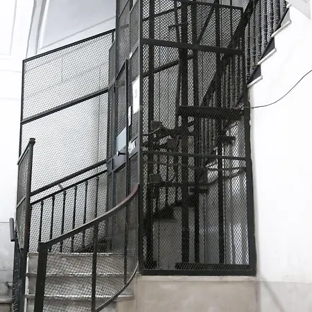 فندق مبيت وإفطار Firenze32 نابولي