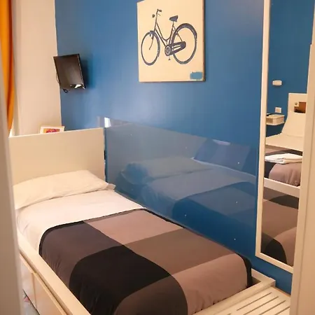 Firenze32 فندق مبيت وإفطار 2*